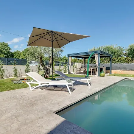 Вилла Maslina *