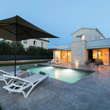 Maslina Villa